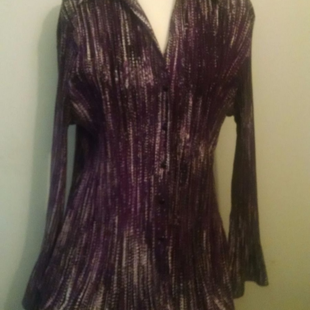 APT.9 1X women's blouse with flared sleeves/bottom